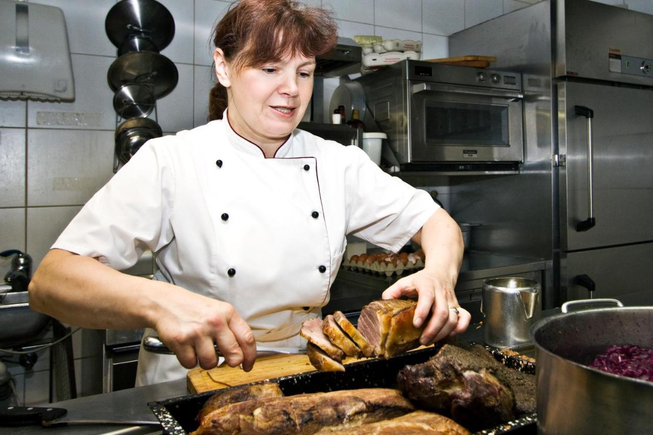 Gasthof Zum Hirsch Görisried Buitenkant foto